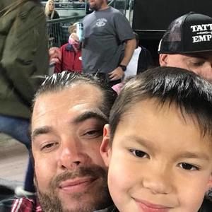 Meet your Posher, Jonathan